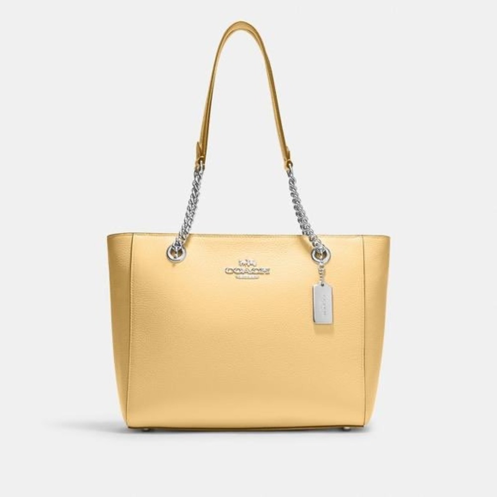 Coach Cammie Chain Tote soft vanilla pebble leather New with tags